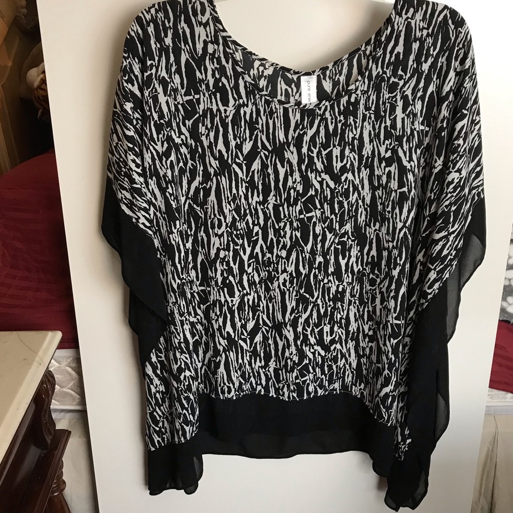 Pure Energy women’s sheer black/white‎ print blouse one size